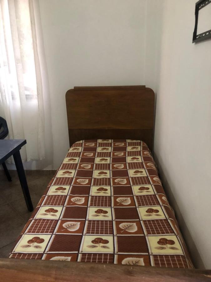 Rooms For Rent Durrës Esterno foto
